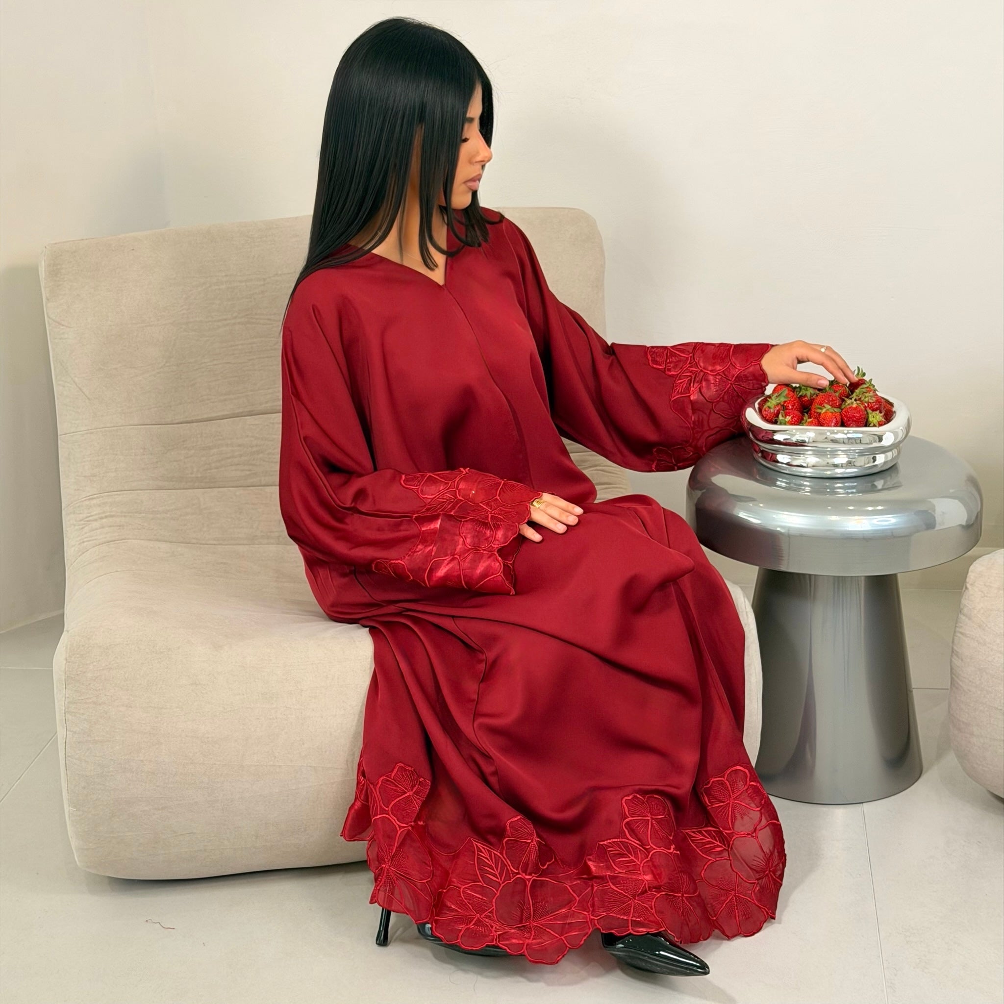 LACE ABAYA - BURGUNDY